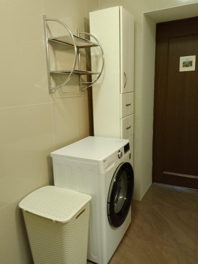 Premium Class Apartment, Free Parking, Maximum 5 Guests, 2 Bedrooms, 3 Beds Riga Ngoại thất bức ảnh