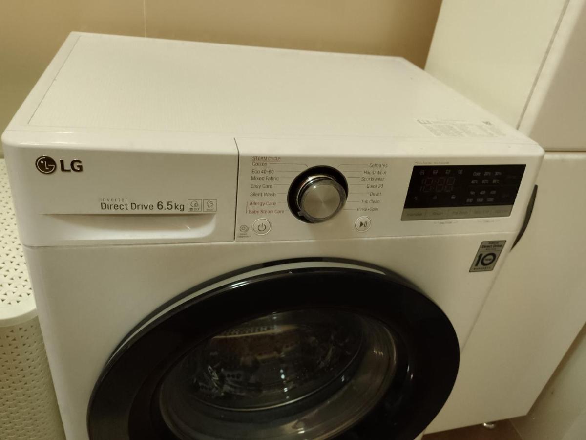 Premium Class Apartment, Free Parking, Maximum 5 Guests, 2 Bedrooms, 3 Beds Riga Ngoại thất bức ảnh